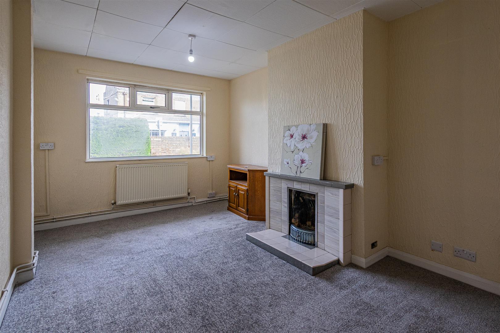 Pisgah Street, Kenfig Hill, Bridgend — photograph 8
